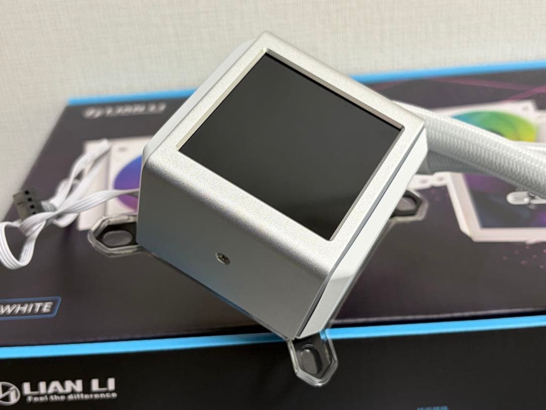 PC用ファン・クーラー LIAN LI GA II LCD 360