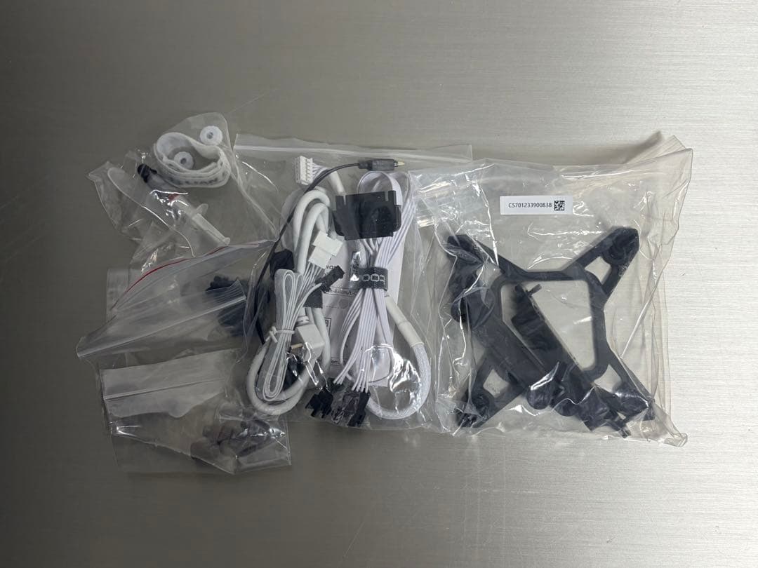 PC用ファン・クーラー LIAN LI GA II LCD 360