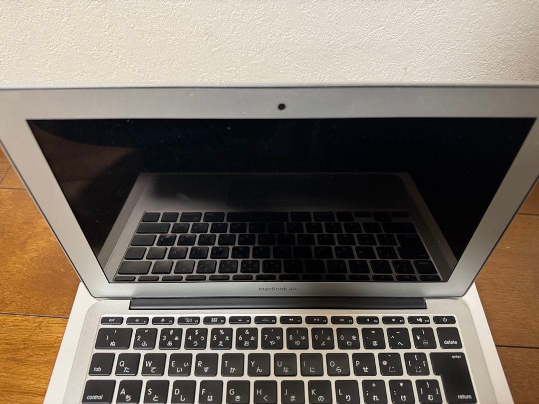 MacBook本体 Apple MacBook Air 11-inch MD224J/A