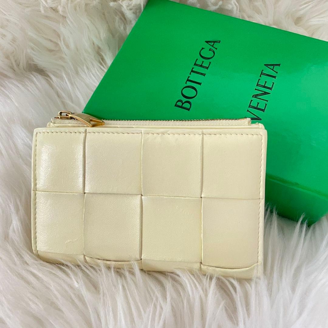 ボッテガヴェネタ カセット マキシ イントレチャート 二つ折り 財布 イエロー BOTTEGA VENETA（ボッテガ・ヴェネタ） カセット 財布 二つ折り マキシ