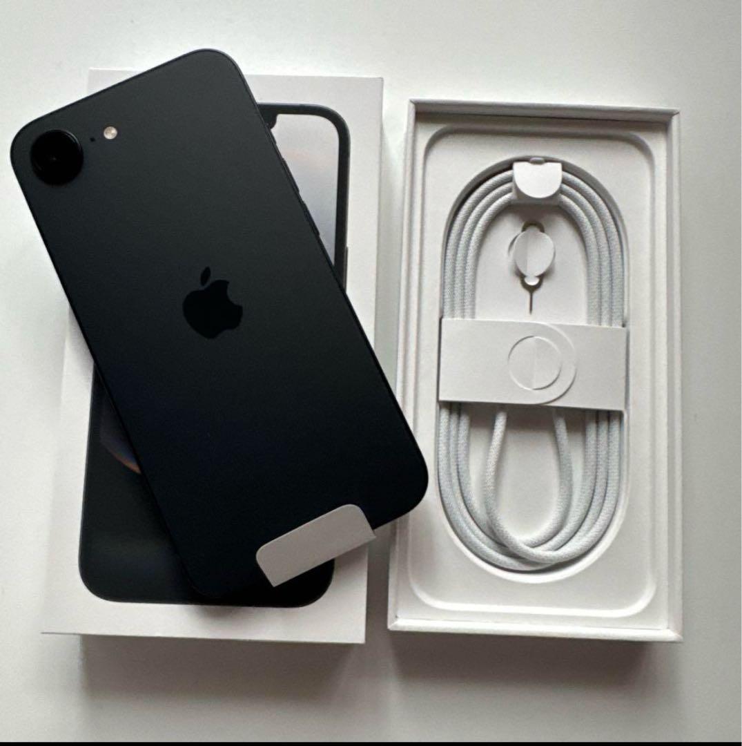 未使用 】 iPhone16e 128gbブラック SIMフリー