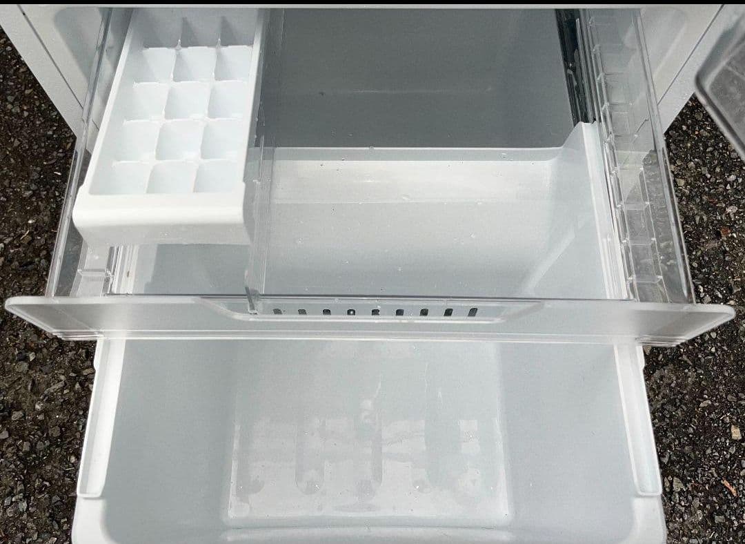 東芝冷凍冷蔵庫　153L 静音設計　LED照明 自動霜取り機能付き　2023年製