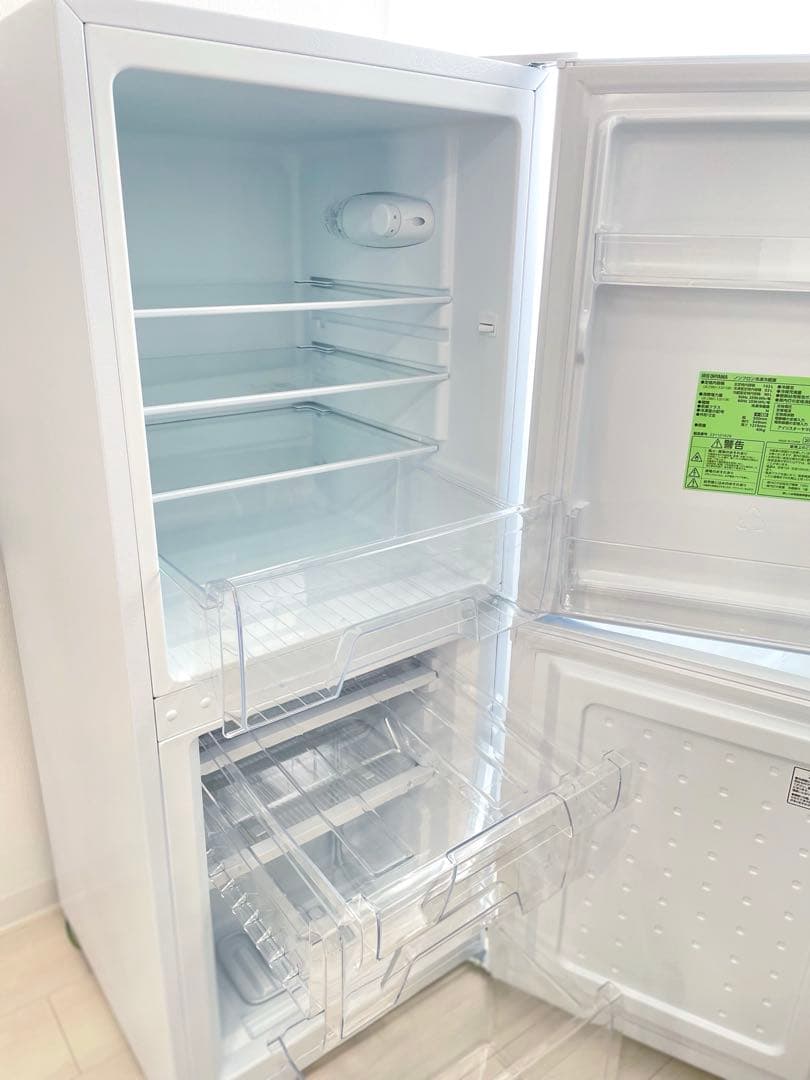 極美品！一人暮らし冷凍冷蔵庫142Lコンパクト大容量アイリスオーヤマホワイト白