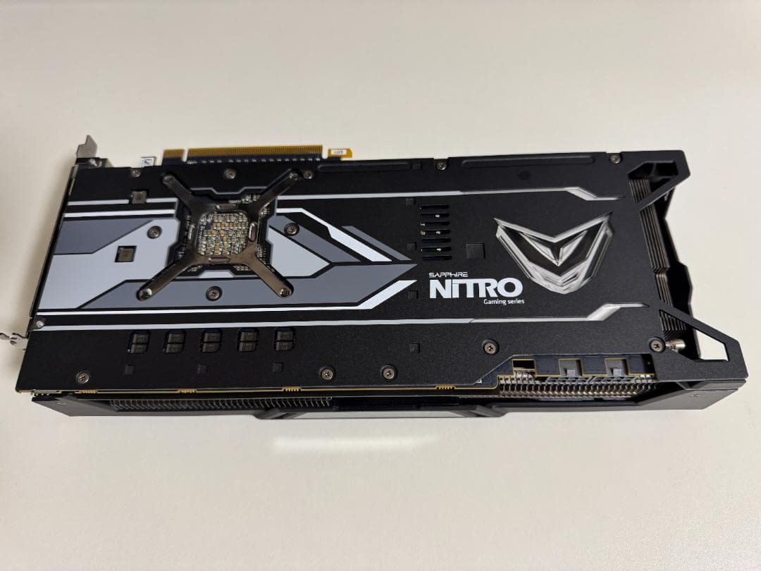 グラフィックボード・グラボ・ビデオカード Sapphire NITRO+ Radeon RX Vega 56 8GB