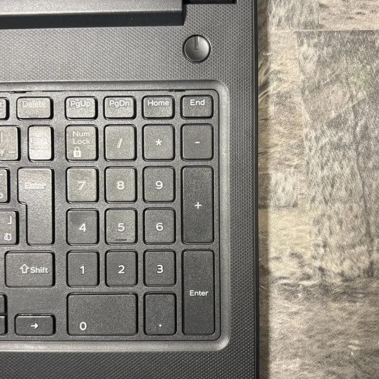 ☆Windows11 最新オフィス2024 初期設定済すぐつかえます☆DELL - メルカリ