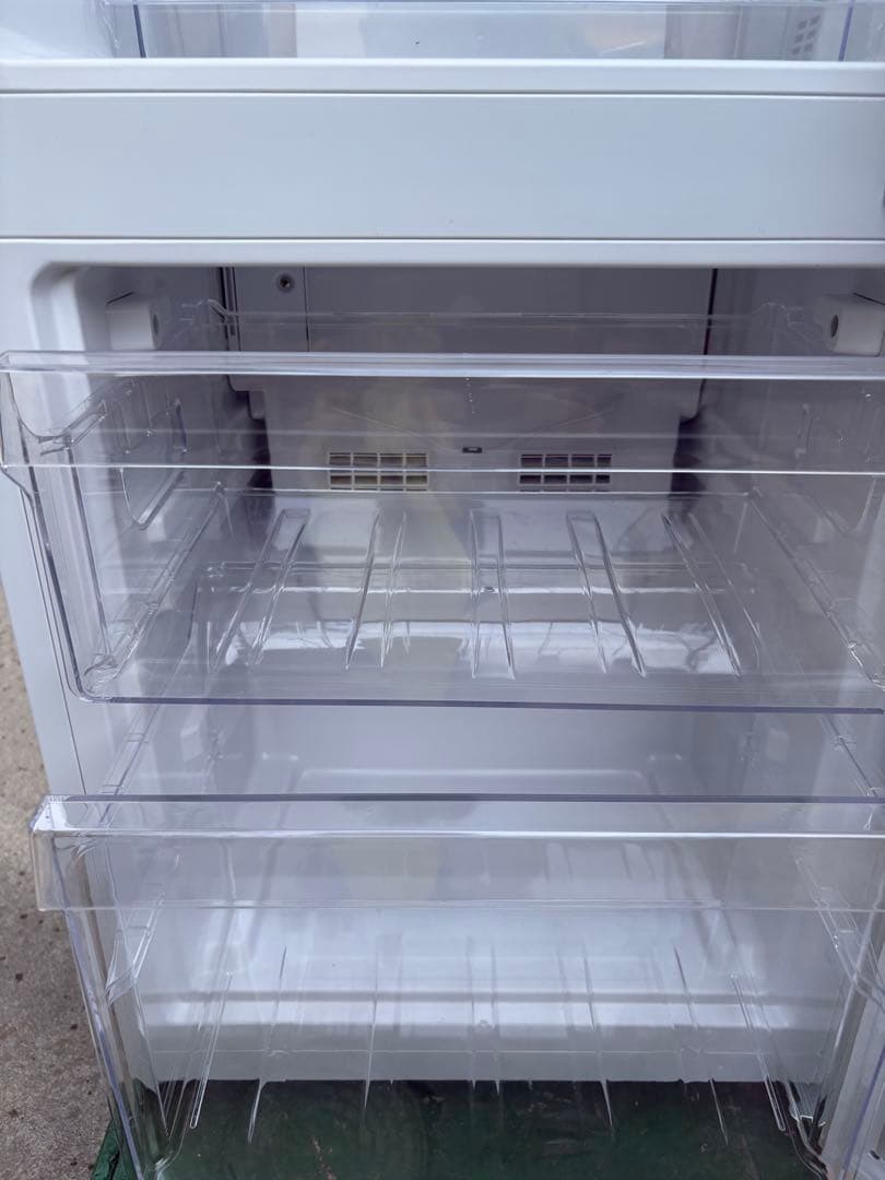 2023年製 超美品 ニトリ 冷蔵庫 NTR-140WH 140L 家電　配達可