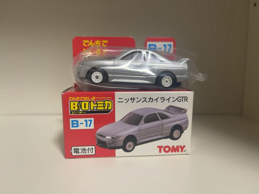 ジ*ン様 【新品未使用】B/Oトミカ ニッサン スカイライン GTR 日本製