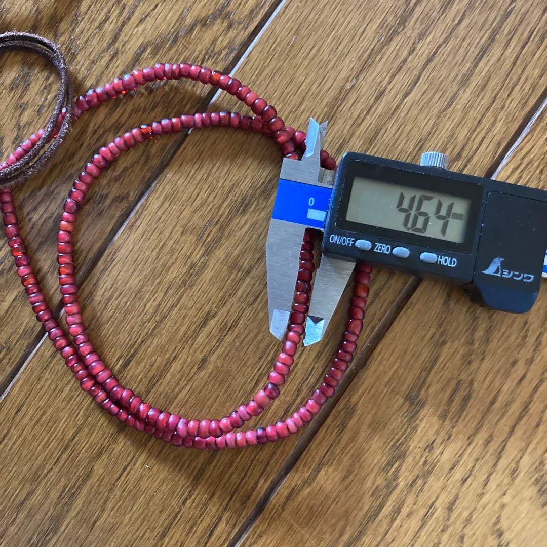 ホワイトハーツアンティークビーズ 極上金赤 - メルカリ