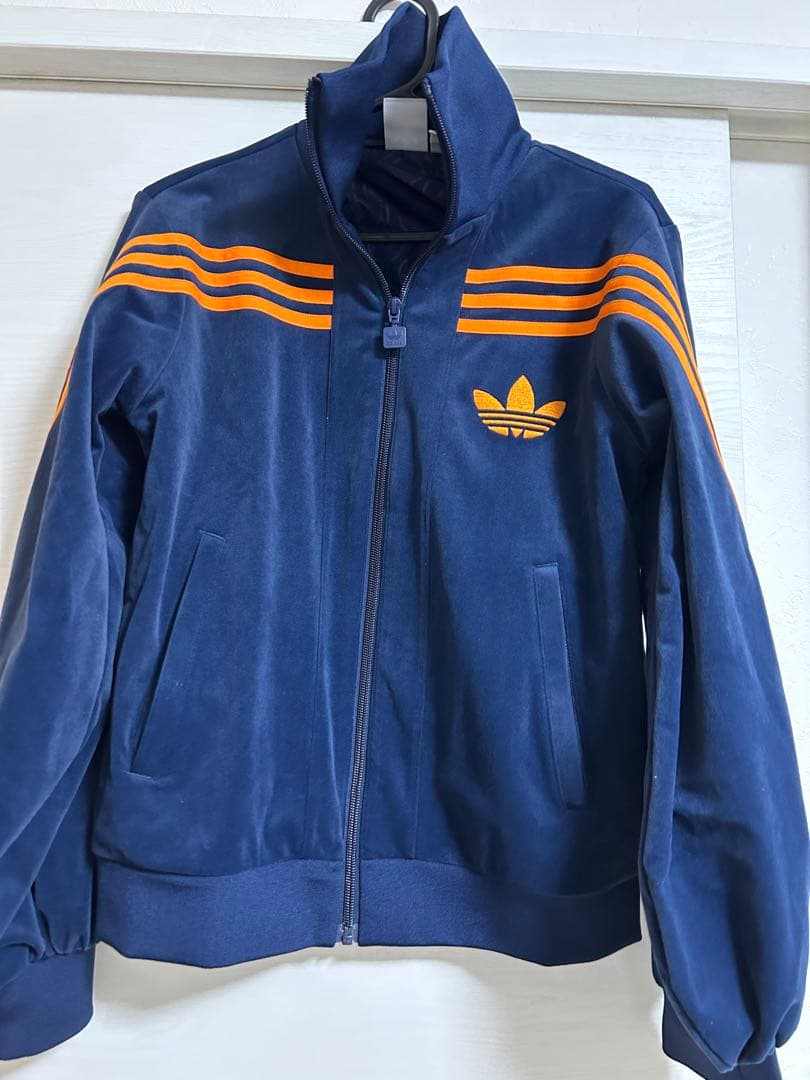 adidas ネイビー トラックジャケット　未使用に近い 中古・古着通販】adidas (アディダス) トラックジャケット ネイビー