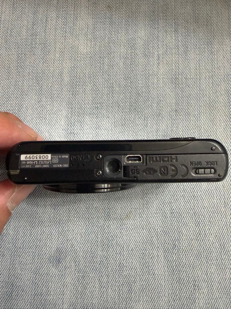 ハナ　SONY ソニー Cyber-shot DSC-WX220 デジカメ