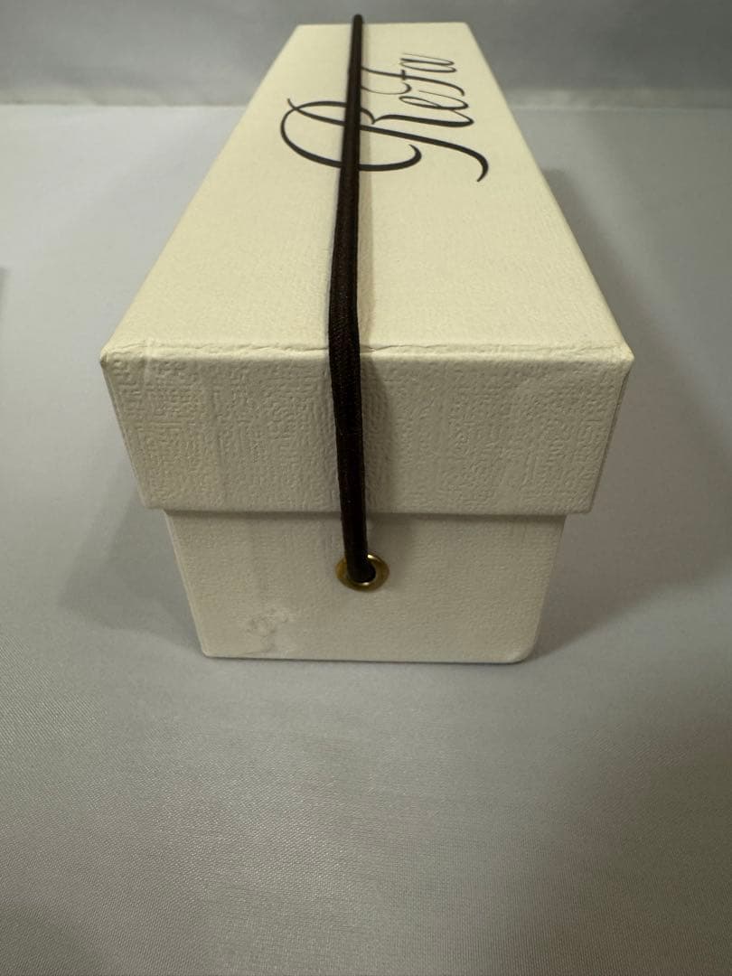 【美品】リファ ReFa （ホワイト）コードレスヘアアイロン