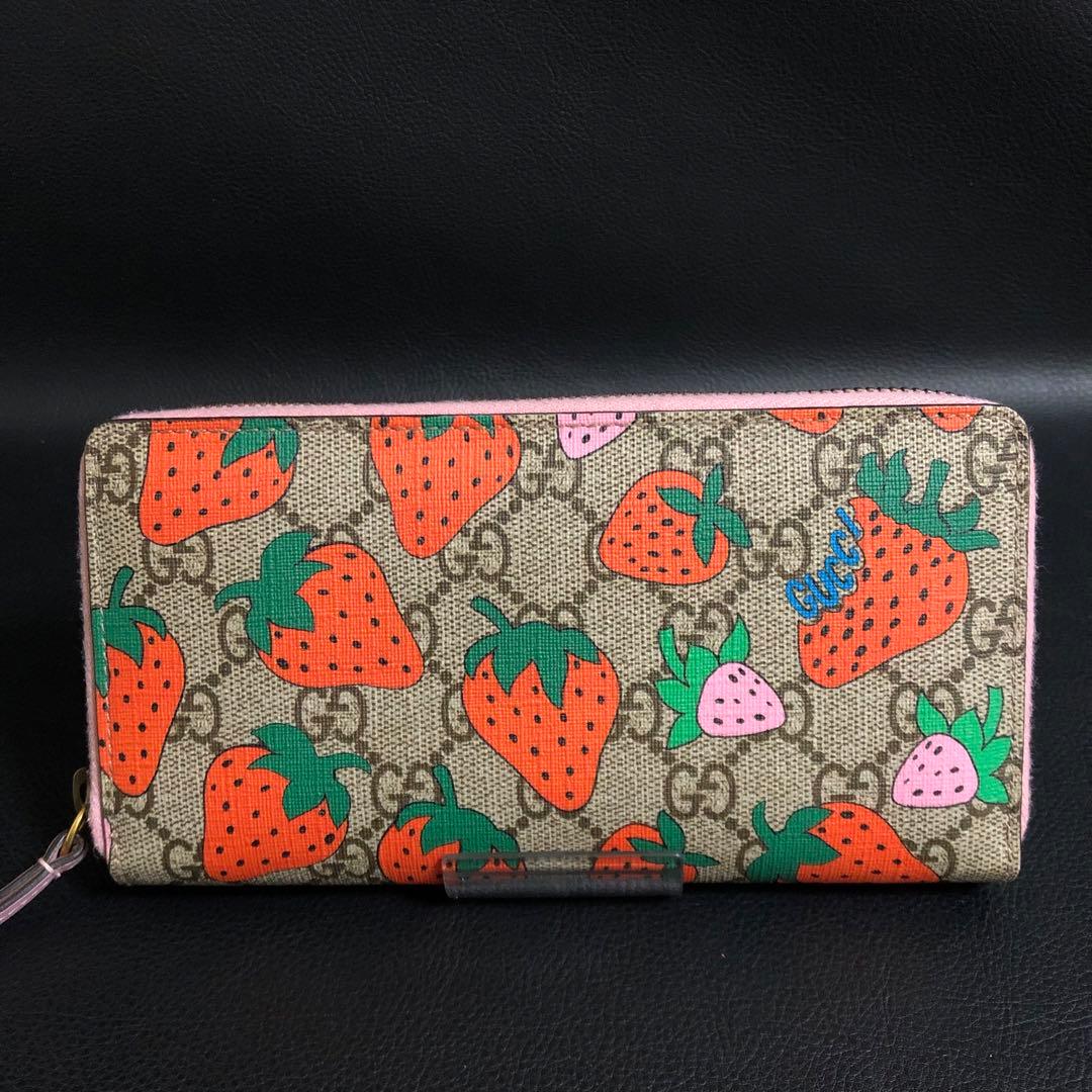 極美品】GUCCI グッチGGスプリーム ラウンドファスナー長財布 いちご柄