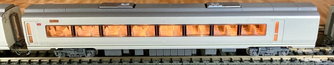 KATO 10-173 651系スーパーひたち 7両編成(LED室内灯点灯)