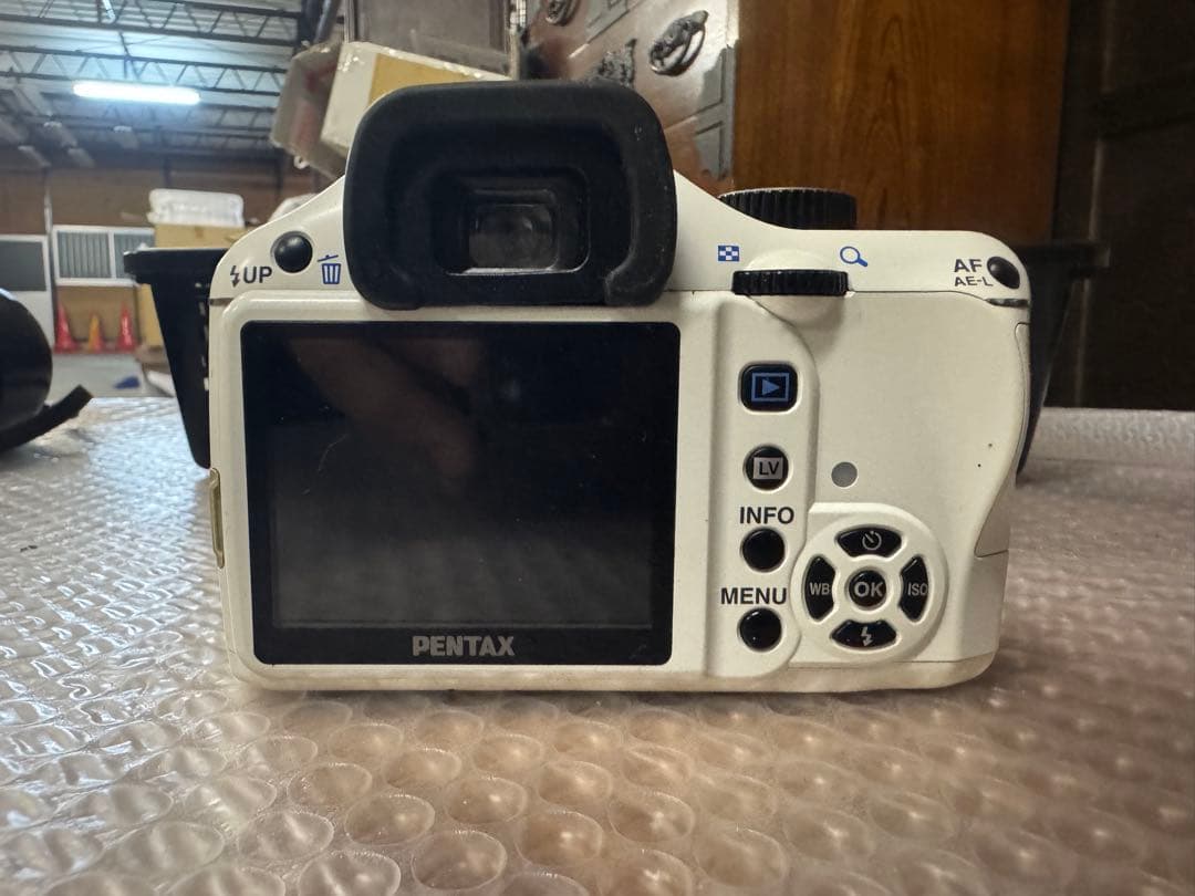 H PENTAX K-x ホワイト デジタル一眼レフカメラ 動作未確認