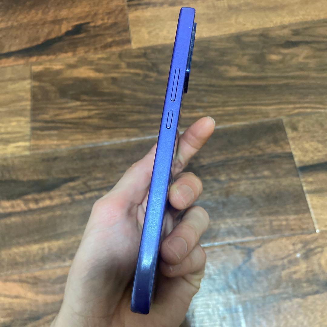 パープル スマートフォン トリプルカメラ - メルカリ