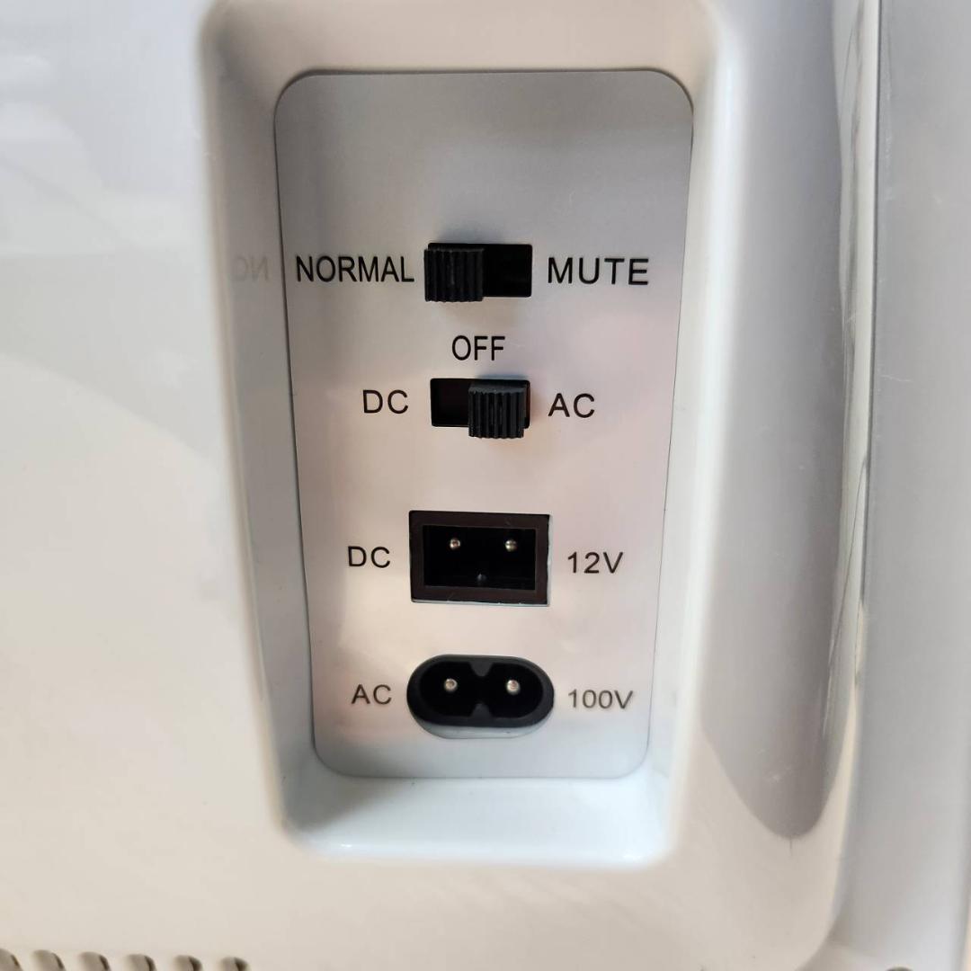 ★訳アリ　ベルソス　ポータブル冷温庫　25L　VS-404　ペルチェ式