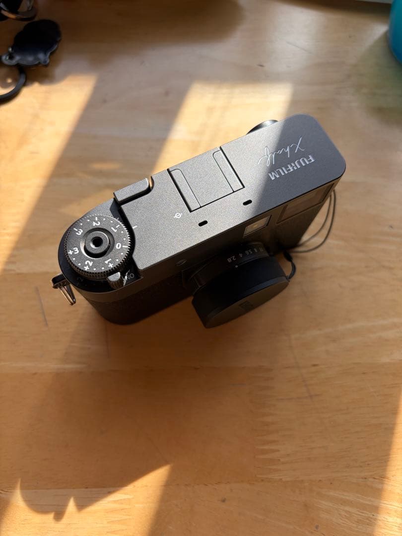 <Fujifilm> X half チャコールシルバー