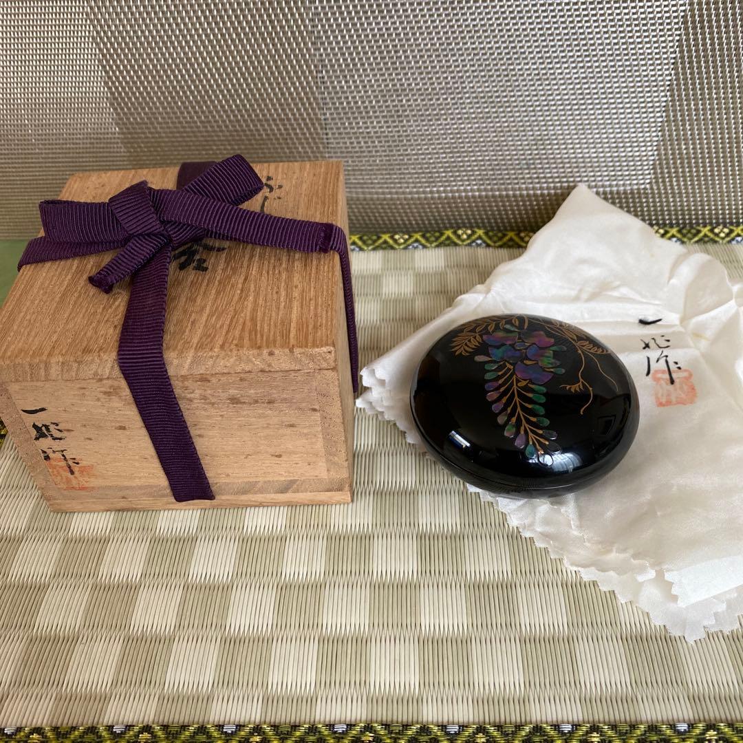 輪島塗　一后一兆　香合　ふじ　螺鈿 一后一兆の「輪島塗 住吉蒔絵 食籠」の販売｜茶道具買取 小川処堂