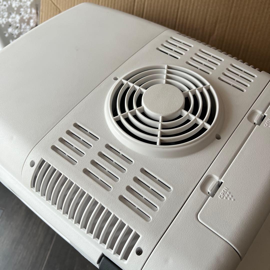 ハイコーキ コードレス冷温庫 本体のみ