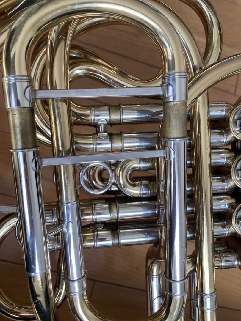 世界的に希少価値ビンテージ】フレンチホルン CONN Elkhart 6D