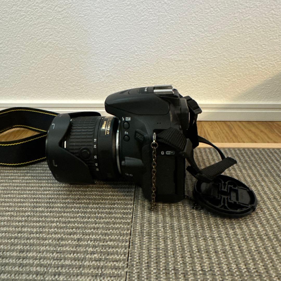 Nikon D5600 デジタル一眼レフカメラ 18-55mmレンズ付き