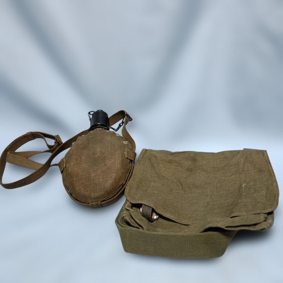 日本海軍陸戦隊雑嚢と水筒セット（実物) - メルカリ