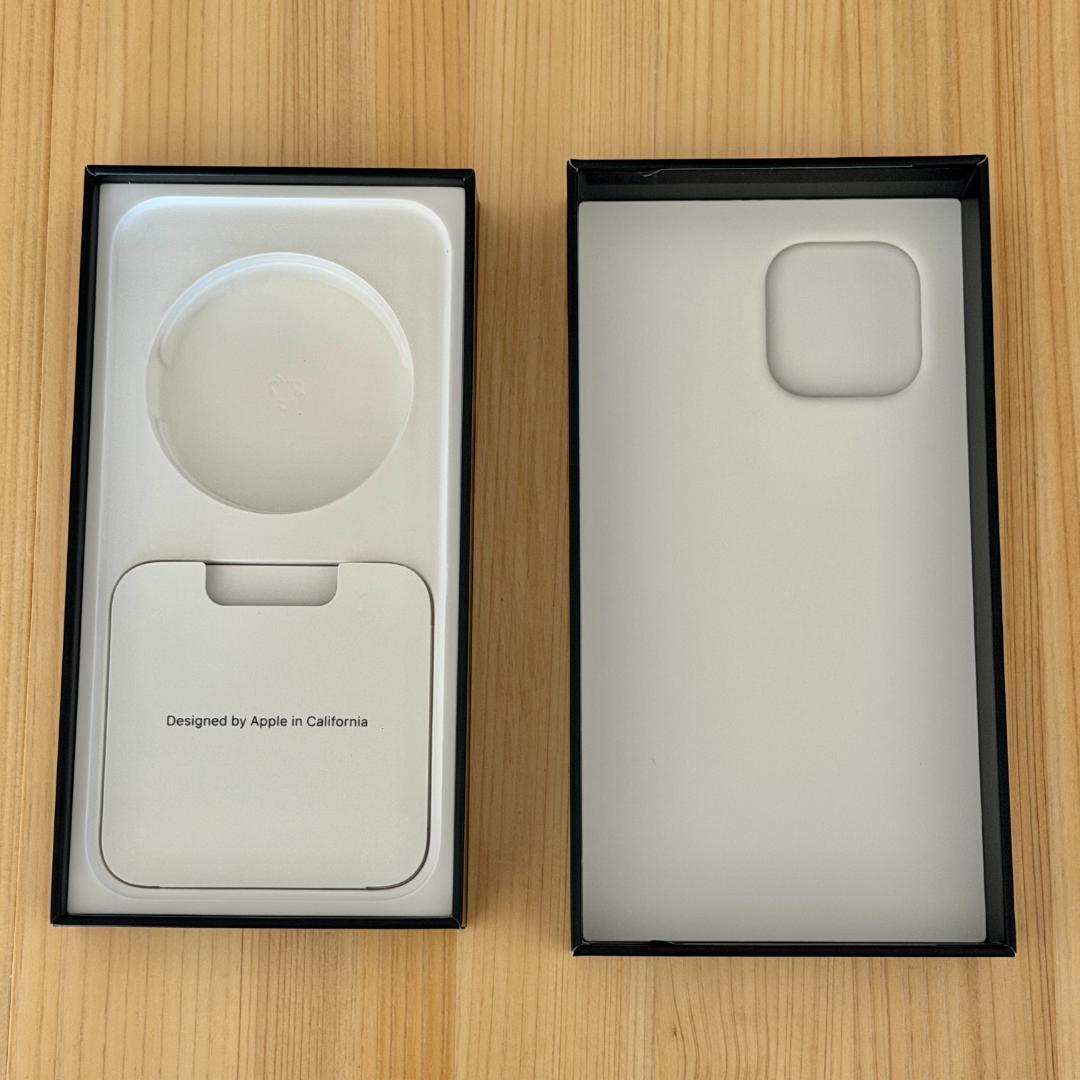 iPhone 13 ProMax 256GB SIMフリー シルバー Apple