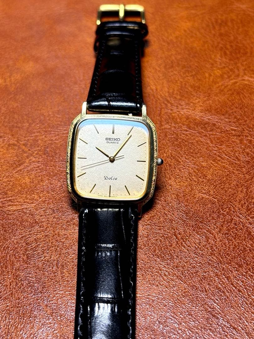 A93 希少 稼動品 SEIKO DOLCE スクエア型 80年代 - メルカリ