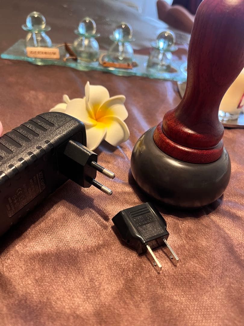 【2月特価】ベン石温熱器ホットストーンセラピー日本、海外使えるコンセント付