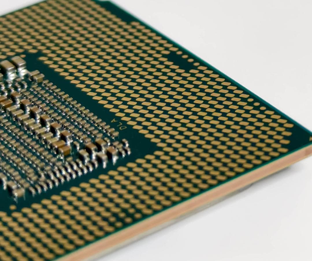 Intel core i7-9700K (LGA1151) 中古品