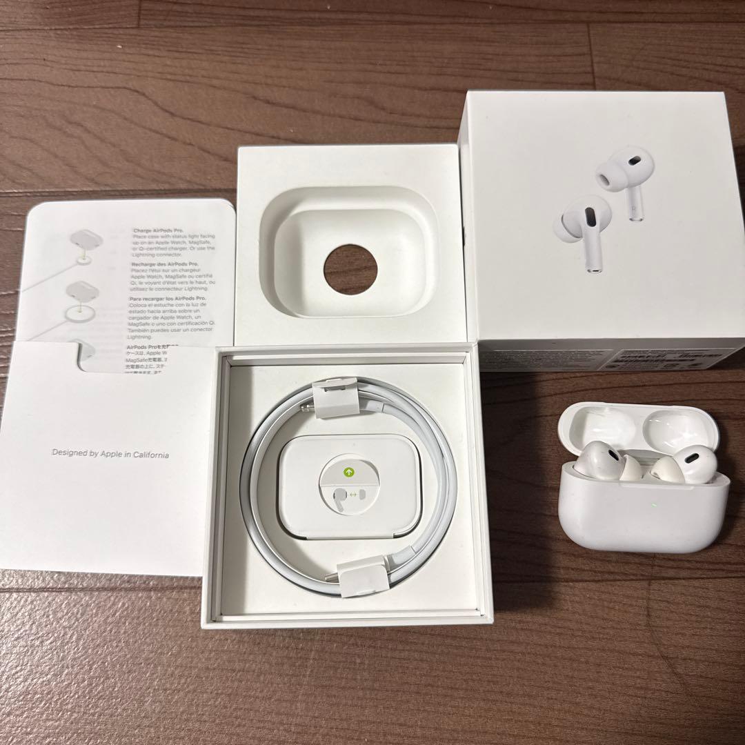Apple AirPods Pro 第二世代 MagSafe A2698 本体 Apple AirPods Pro 2ª Geração com Estojo de Recarga MagSafe USB-C
