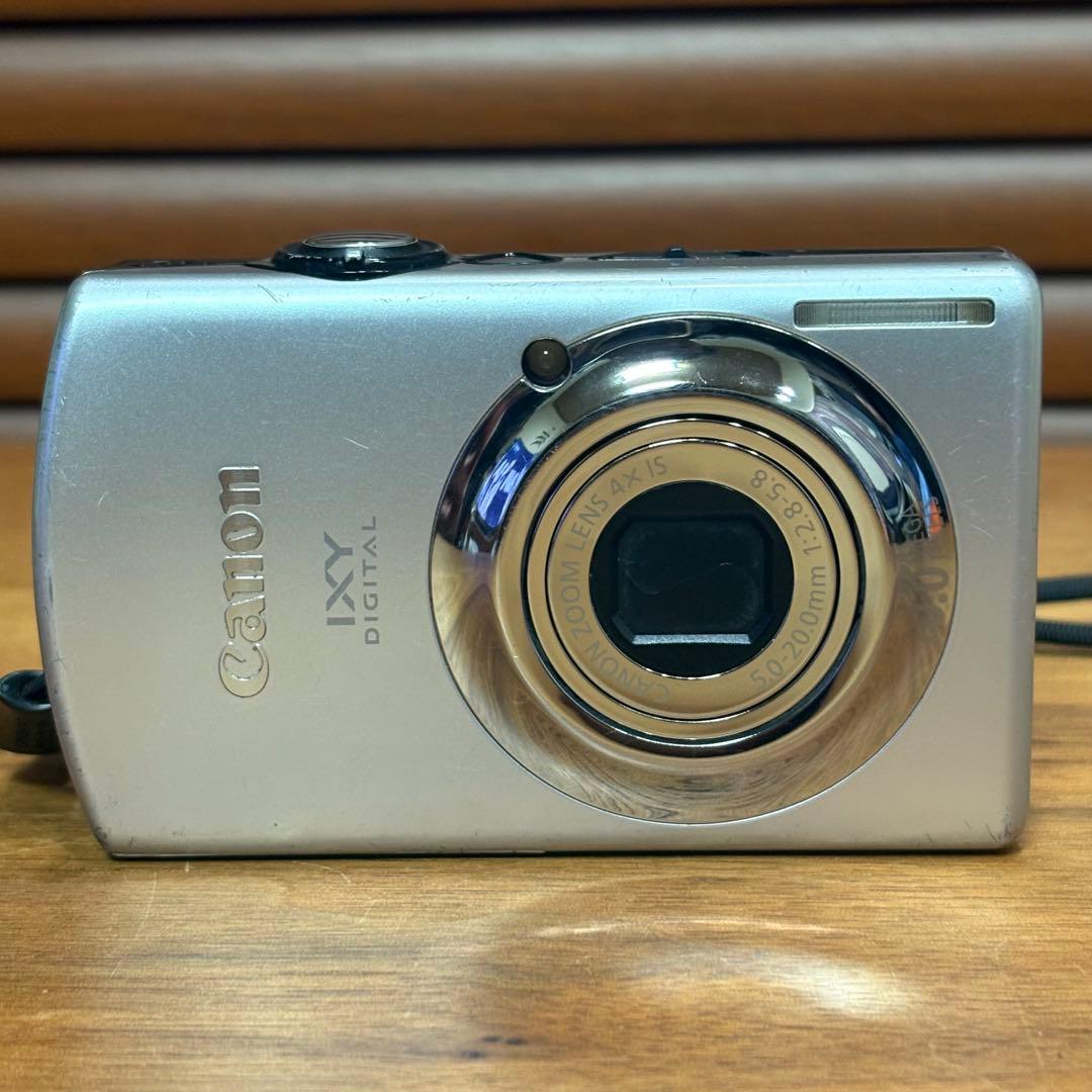 デジカメ　平成レトロ　Canon IXY920is 動作確認OK