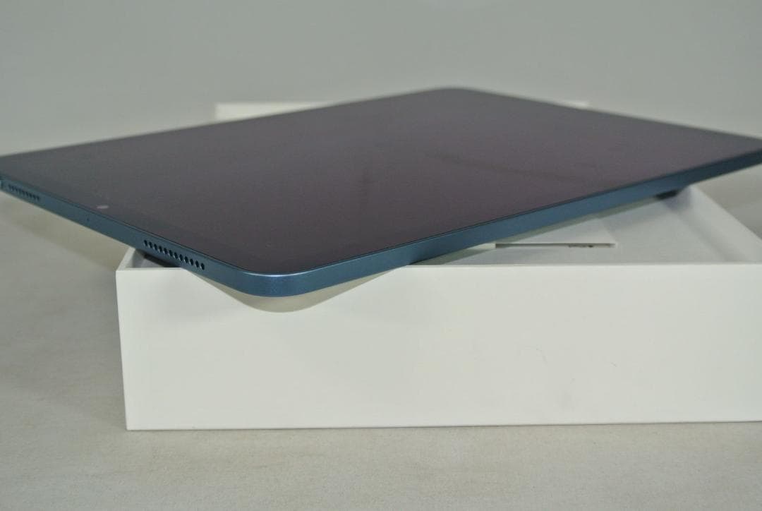 AppleiPad Air 10.9インチ Wi-Fi64GB 3M9E3J/A