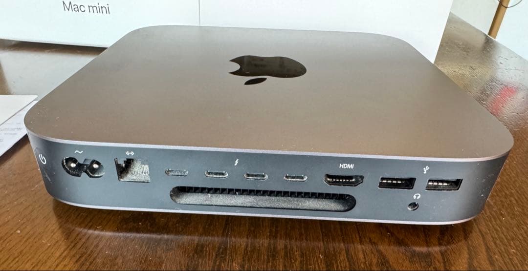 Mac mini (2018) 本体 intel i5 8GB/1TB