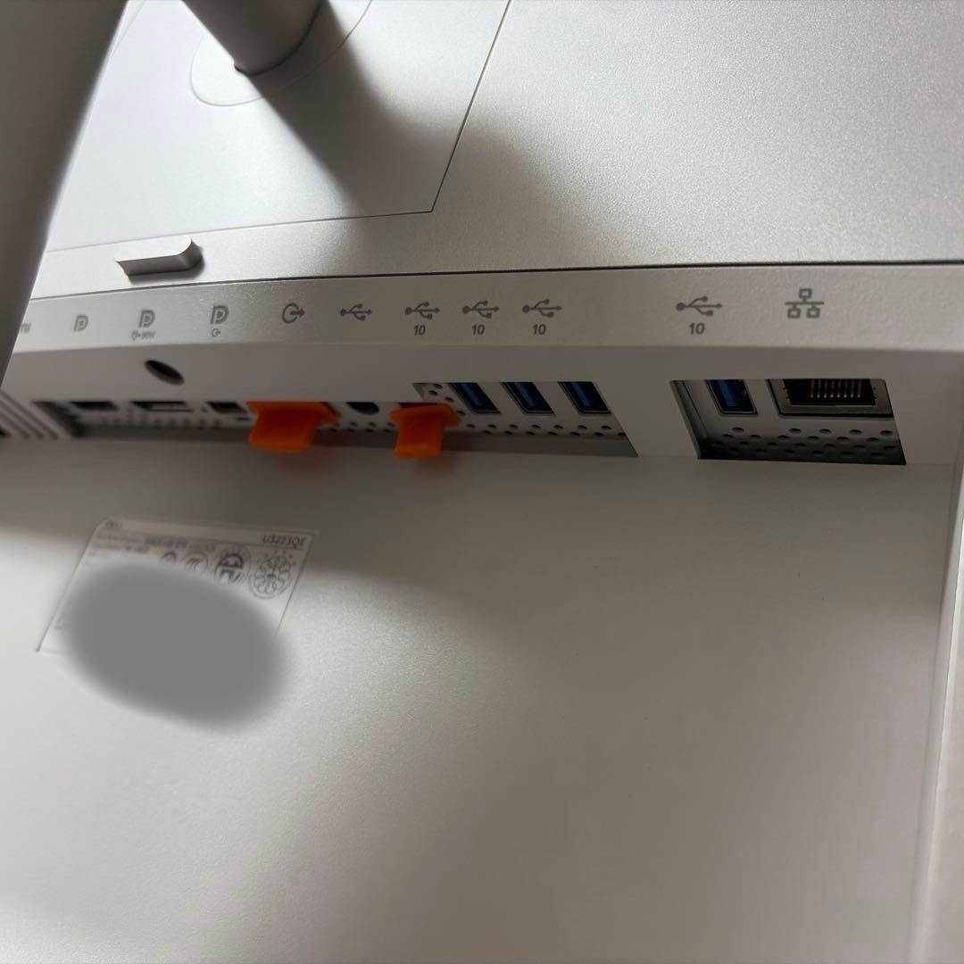【未使用】Dell U3223QE 32インチ 4k モニター