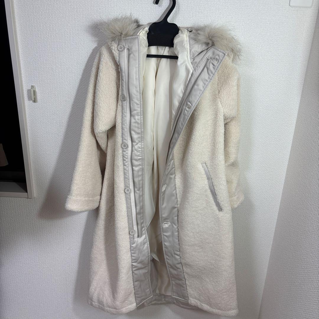 LASUD ファーボアコートアイボリー 未使用品 サイズ9号 定価34000円