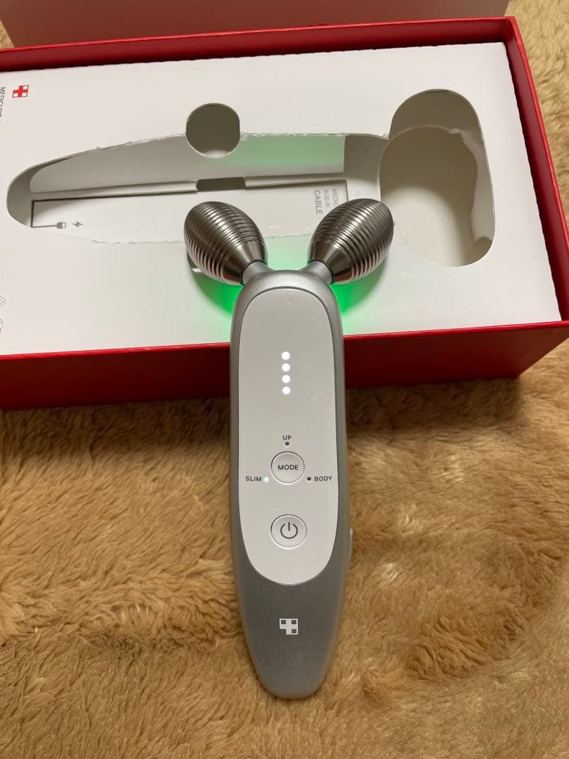 メディキューブ　AGE-R EMSダーマショット＆AGE-R ダーマエアショット