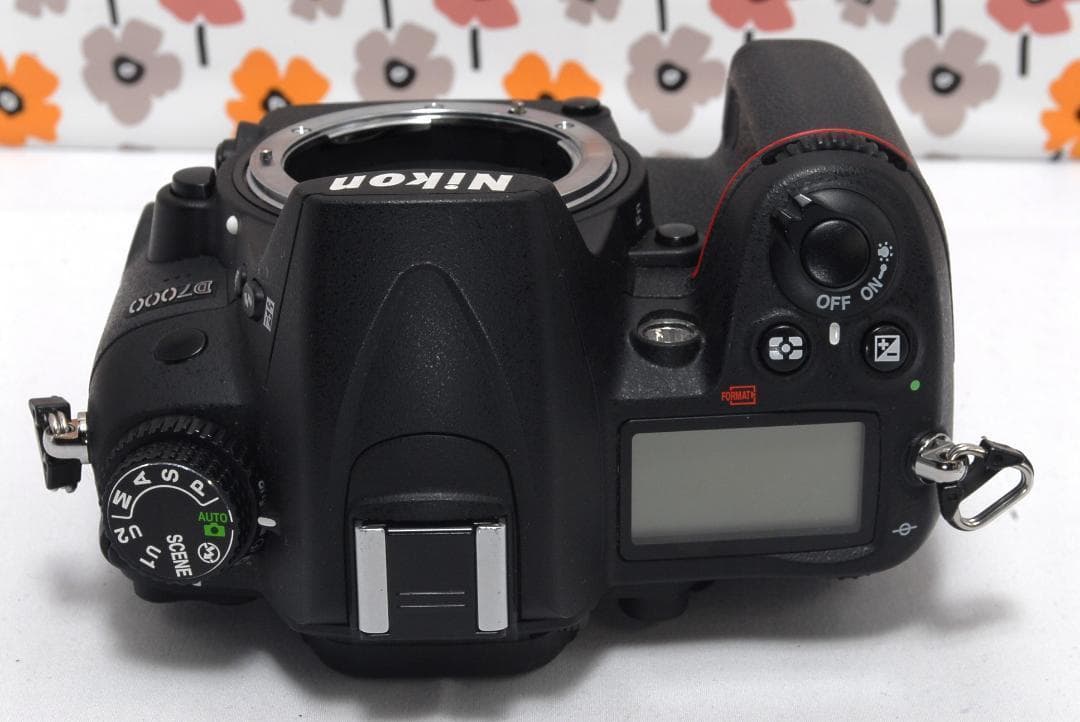 ❤Nikon D7000❤簡単に本格一眼デビュー❤スマホ転送❤高機能＆