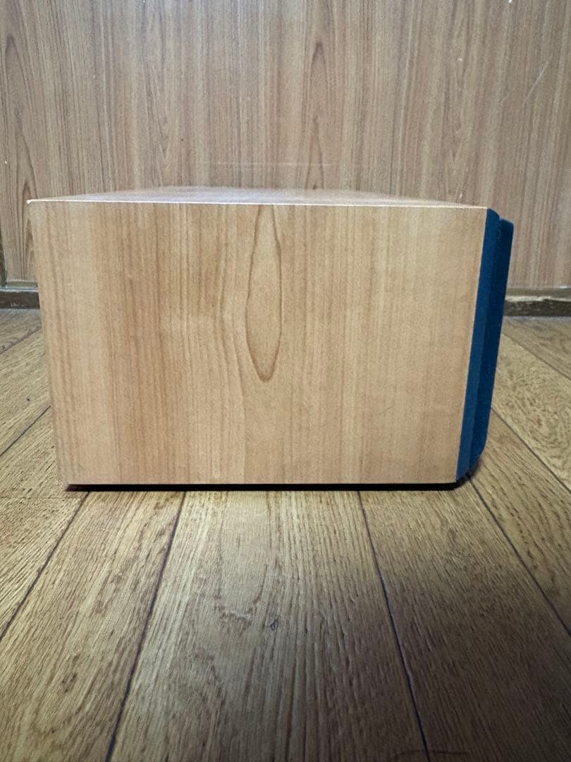 B&W センタースピーカー CC6 S2