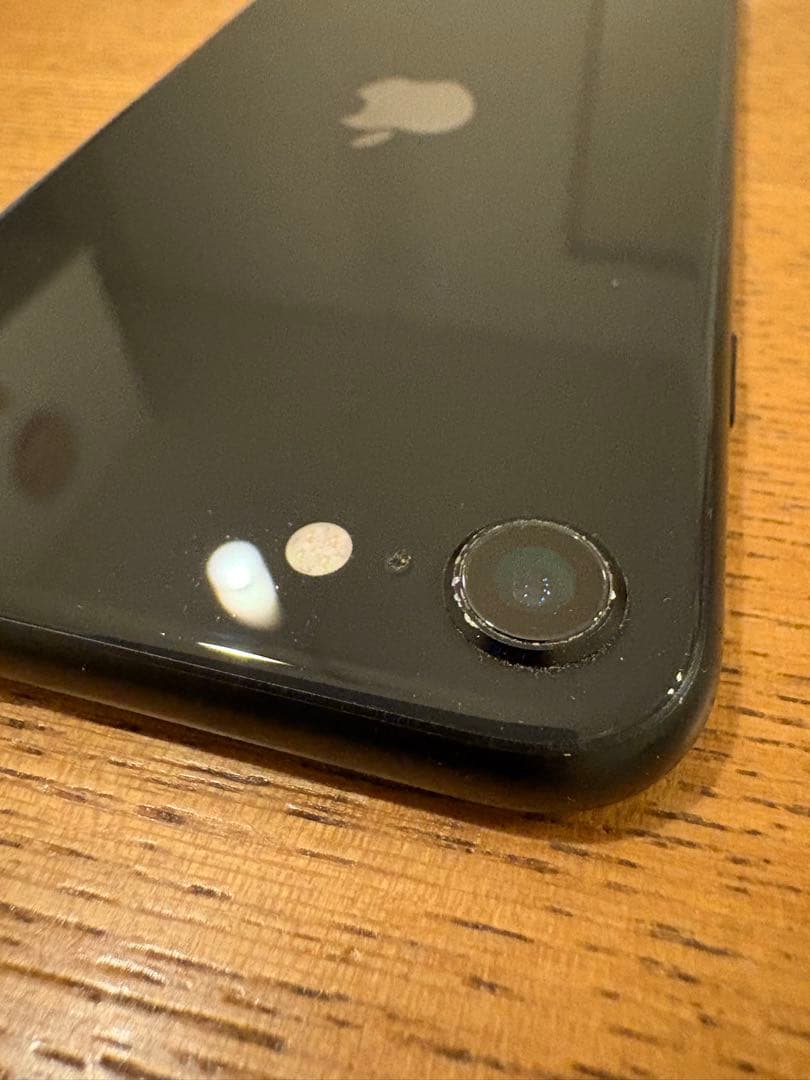 Apple iPhone SE 第2世代 64GB