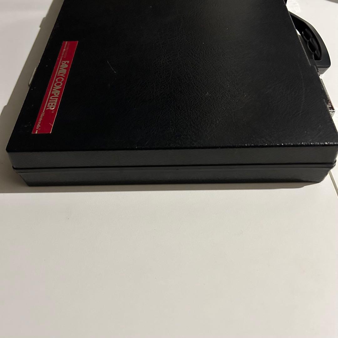 レア kamaya ファミコン カセット18個 収納ケース アタッシュケース