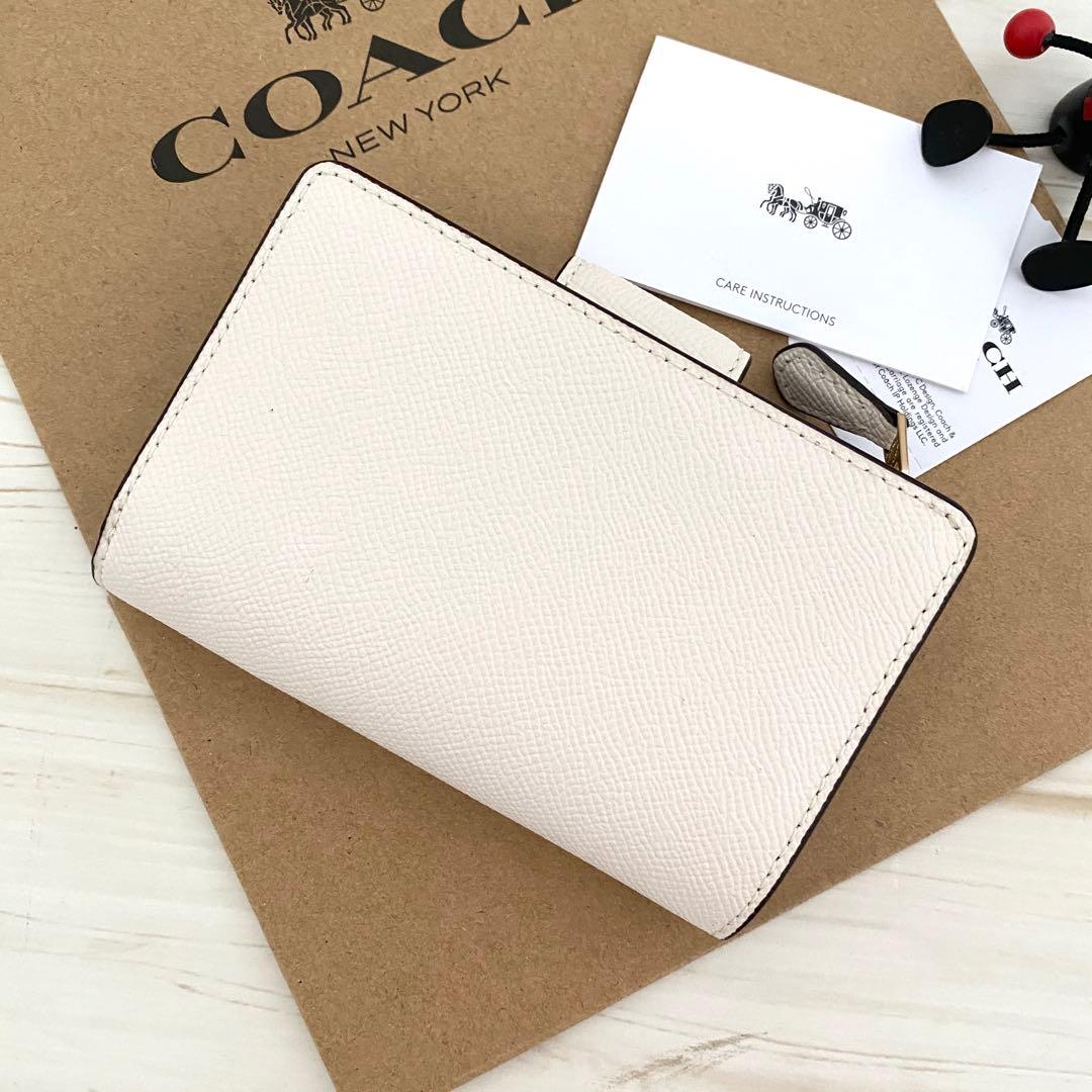 新品 COACH コーチ 折り財布 ホワイト 2つ折り財布 - メルカリ