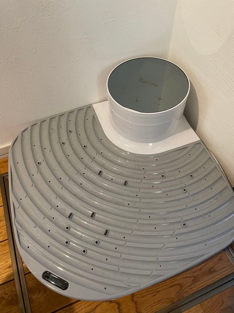 Take-One テイクワン 体用ドライヤー マイナスイオン 体重計機能付 Amazon | Take-One(テイクワン) Body Dryer Plus 体用ドライヤー