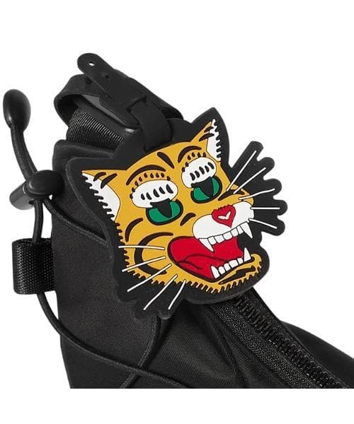 オニツカタイガー スモールメッセンジャーバッグ 新品 未開封 ブラック