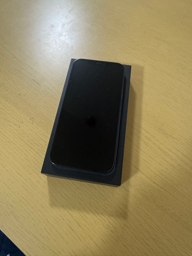 美品 iPhone 12 Pro max 256gb simフリー 83%