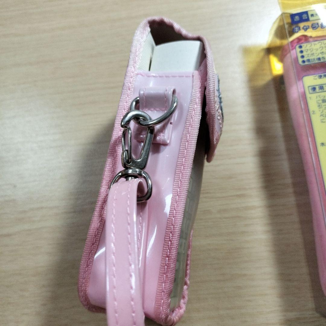 お値下げ　 サンリオ　Hello Kitty 携帯電話ケース ピンク