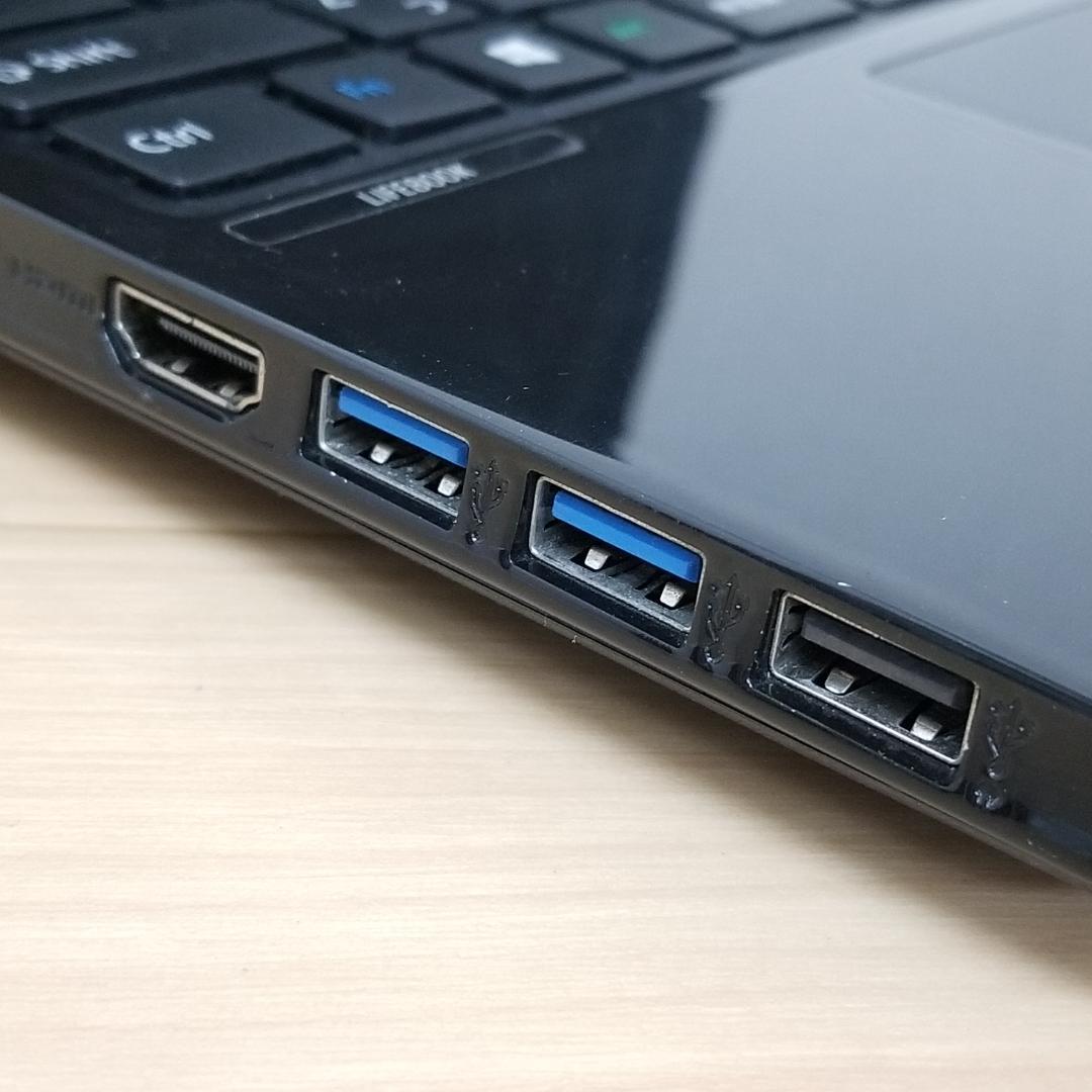 期間限定 新品SSD Win11 DVD再生可 ノートPC 富士通(E0652