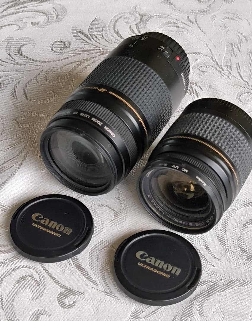 CANON　EFズームレンズ28~80mm、75~300mm、2本セット・美品