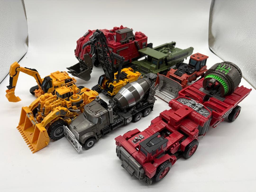 【中古】スタジオシリーズ　デバステーター　セット　トランスフォーマー実写 中古】スタジオシリーズ デバステーター セット トランスフォーマー