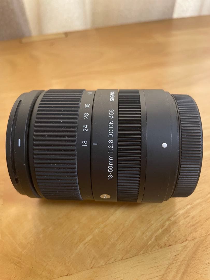 Sigma 18-50mm F2.8 DC DN 富士Xマウント